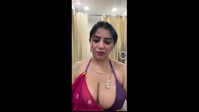 Vanadana Pathak Instagram Influencers Live